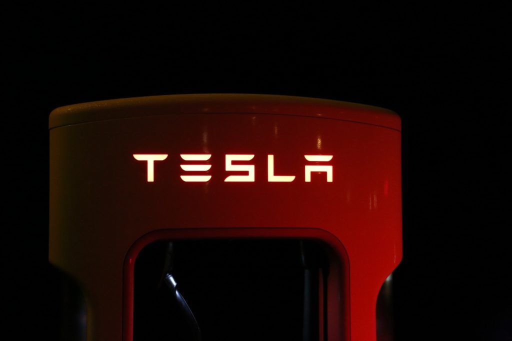 Obrázek: Elon Musk považuje nařízení o domácí karanténě za fašismus, Tesla prý pandemii přežije