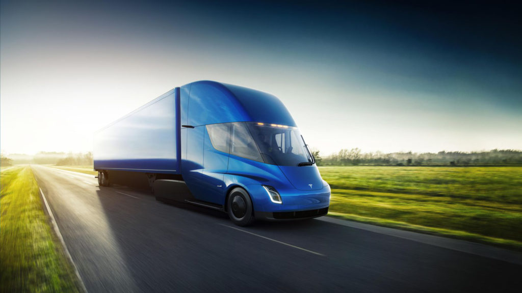 Obrázek: Elektrický kamion od Tesly má autopilota, 4 motory a při brzdění dobíjí baterie