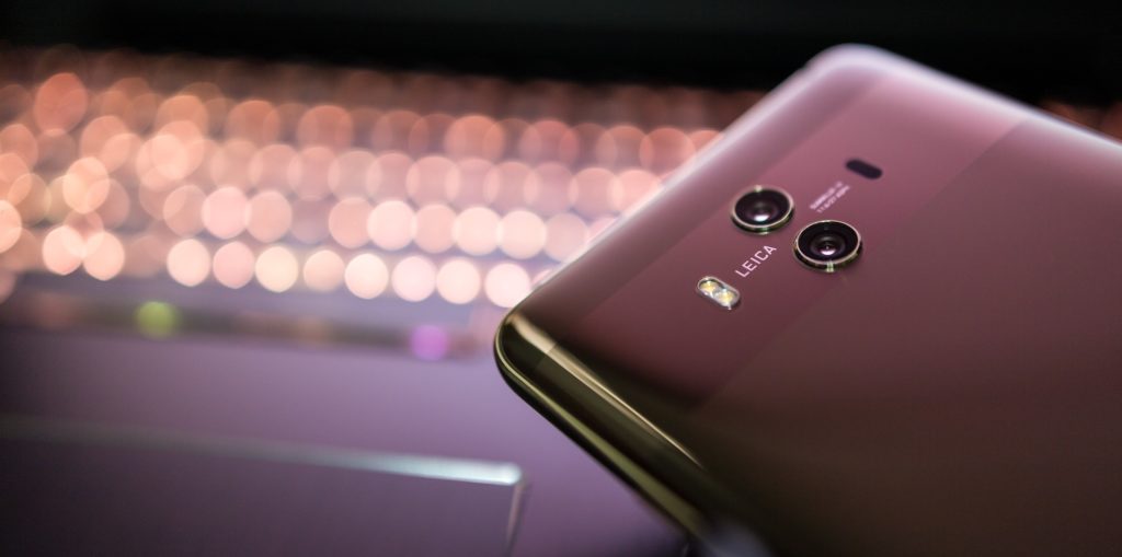 Obrázek: Huawei už letos prodal přes 100 milionů telefonů, přibližuje se Applu Obrázek: Huawei už letos prodal přes 100 milionů telefonů, přibližuje se Applu