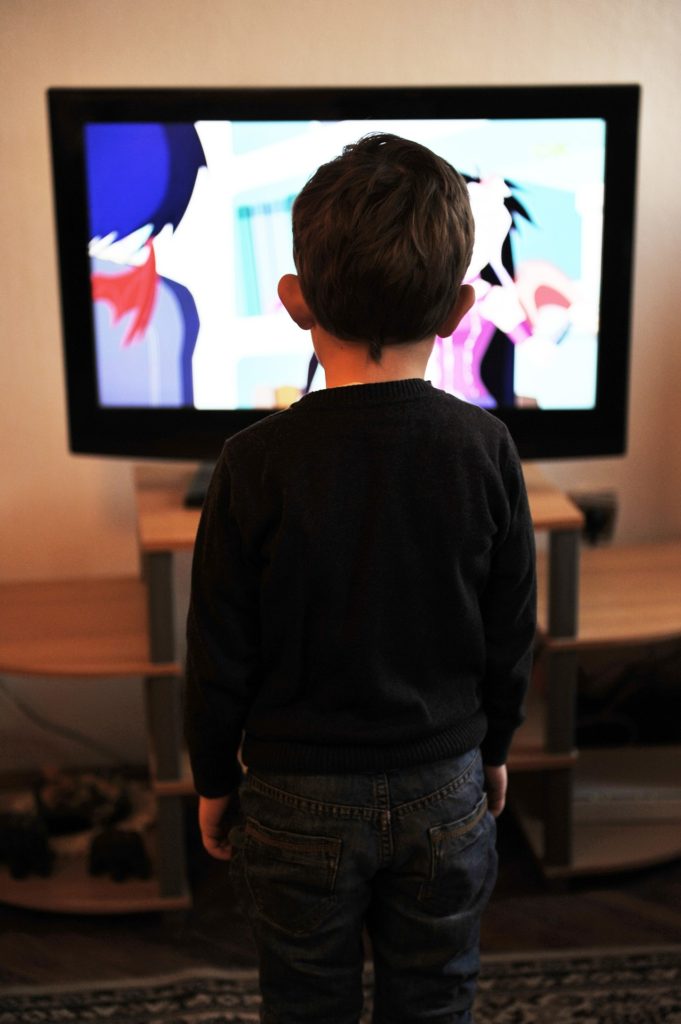 Obrázek: Má vaše malé dítě televizi v ložnici? Může mu to uškodit, tvrdí kanadská studie