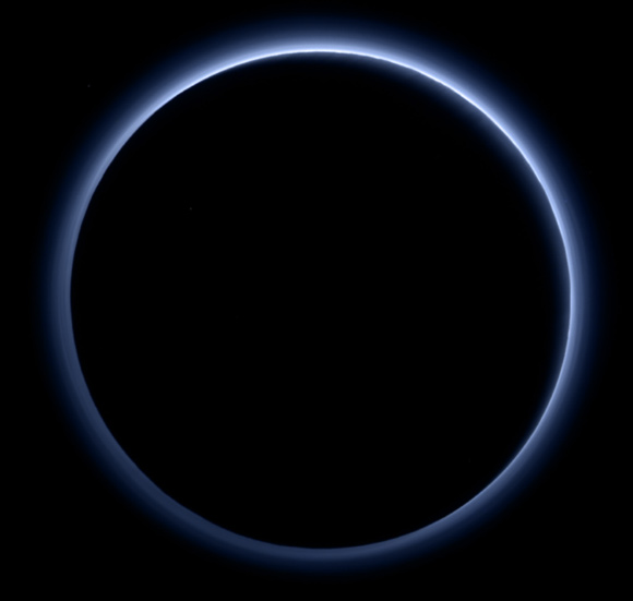 Obrázek: Jak malé je doopravdy Pluto? Menší než Austrálie i Měsíc