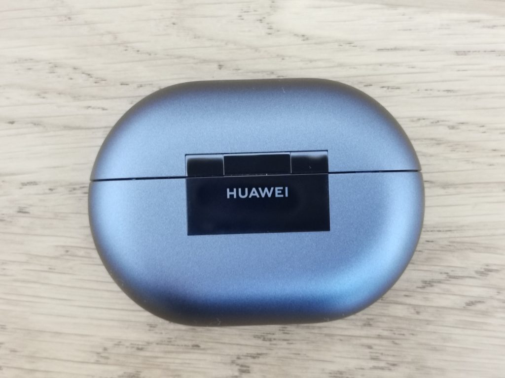 Obrázek: Recenze Bluetooth sluchátek Huawei FreeBuds Pro: Nenechte se rušit okolním hlukem