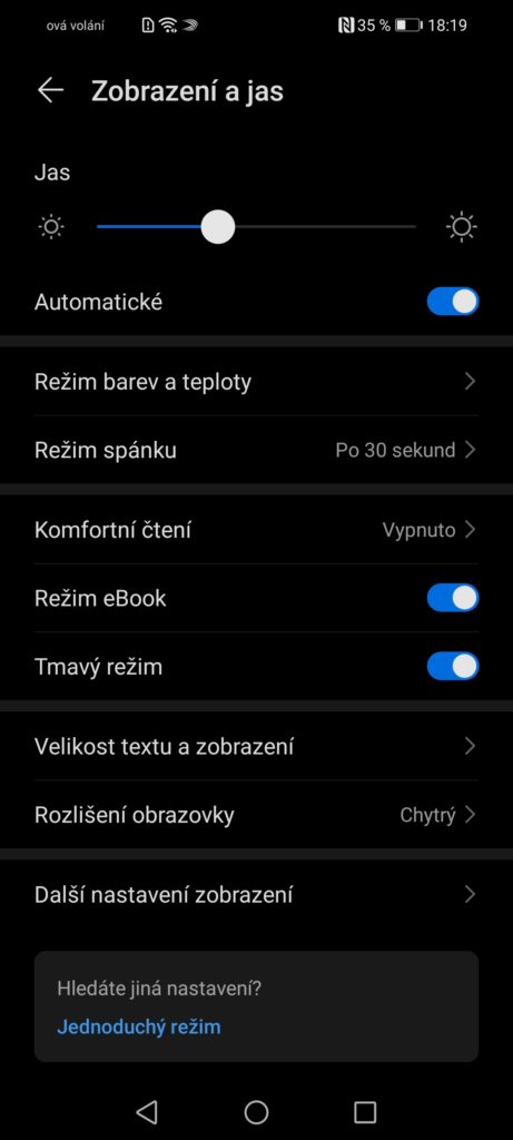 Obrázek: Čtení knih na mobilu? Honor používá funkci eBook simulující displeje čteček knih