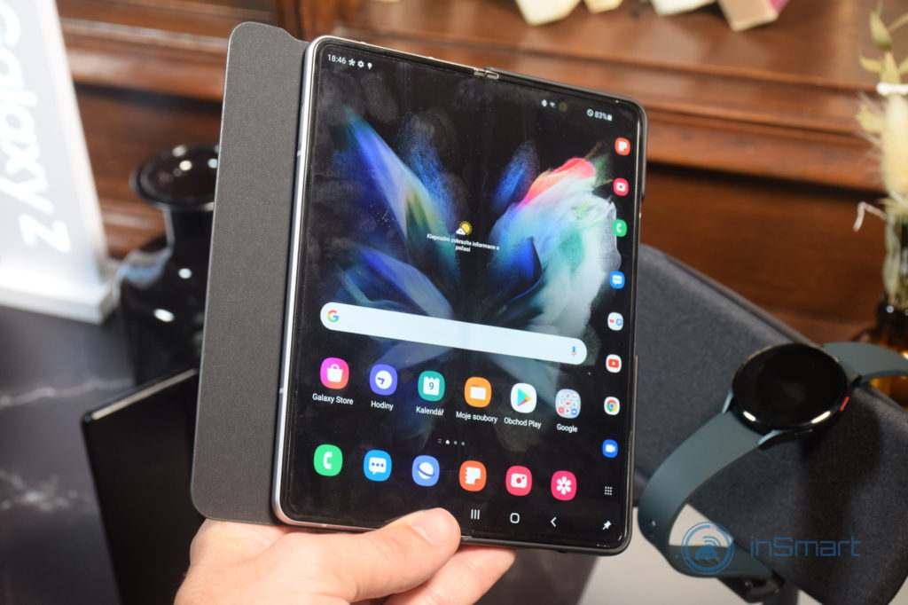 Obrázek: Třetí generace ohýbacích telefonů je tu. Samsung Galaxy Z Flip 3 nadchne, Z Fold 3 už tolik ne