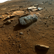Obrázek: Zprávy z Marsu: Vozítko Perseverance uspělo s odběrem vzorků, voda na planetě byla
