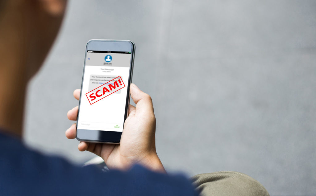 Obrázek: Pozor na SMS od falešného finančáku: Zlodějům stačí k vybílení bankovního účtu pár kliknutí