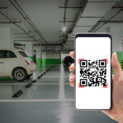Obrázek: Pozor na podvody s QR kódy: Místo za parkování můžete zaplatit zlodějům
