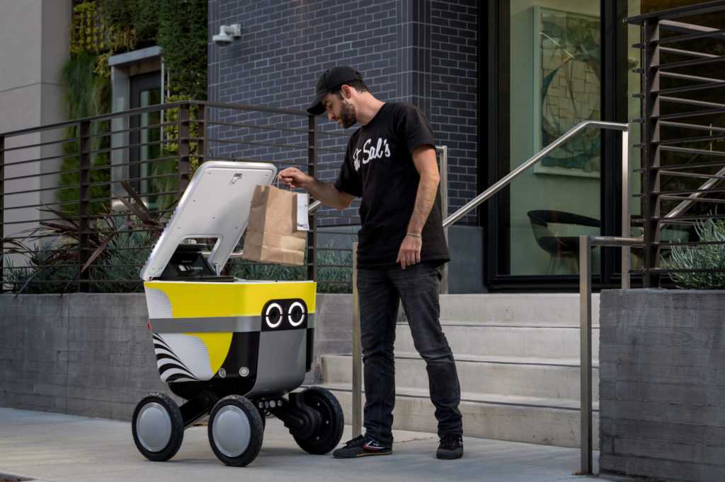 Obrázek: Kurýři přijdou o práci: Uber Eats testuje autonomní roboty a auta bez řidičů Obrázek: Kurýři přijdou o práci: Uber Eats testuje autonomní roboty a auta bez řidičů