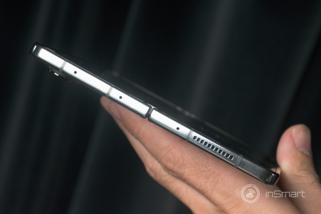 Obrázek: Telefon s tabletem uvnitř: Nový Galaxy Z Fold4 je levnější a výkonnější