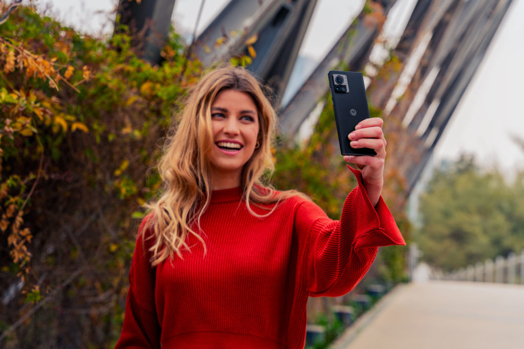 Obrázek: Nebaví vás iPhony? Motoroly Edge 30 Ultra, Fusion a Neo vypadají skvěle Obrázek: Nebaví vás iPhony? Motoroly Edge 30 Ultra, Fusion a Neo vypadají skvěle