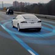 Obrázek: Tesla jde proti proudu. Z elektromobilů odstraní ultrazvukové senzory