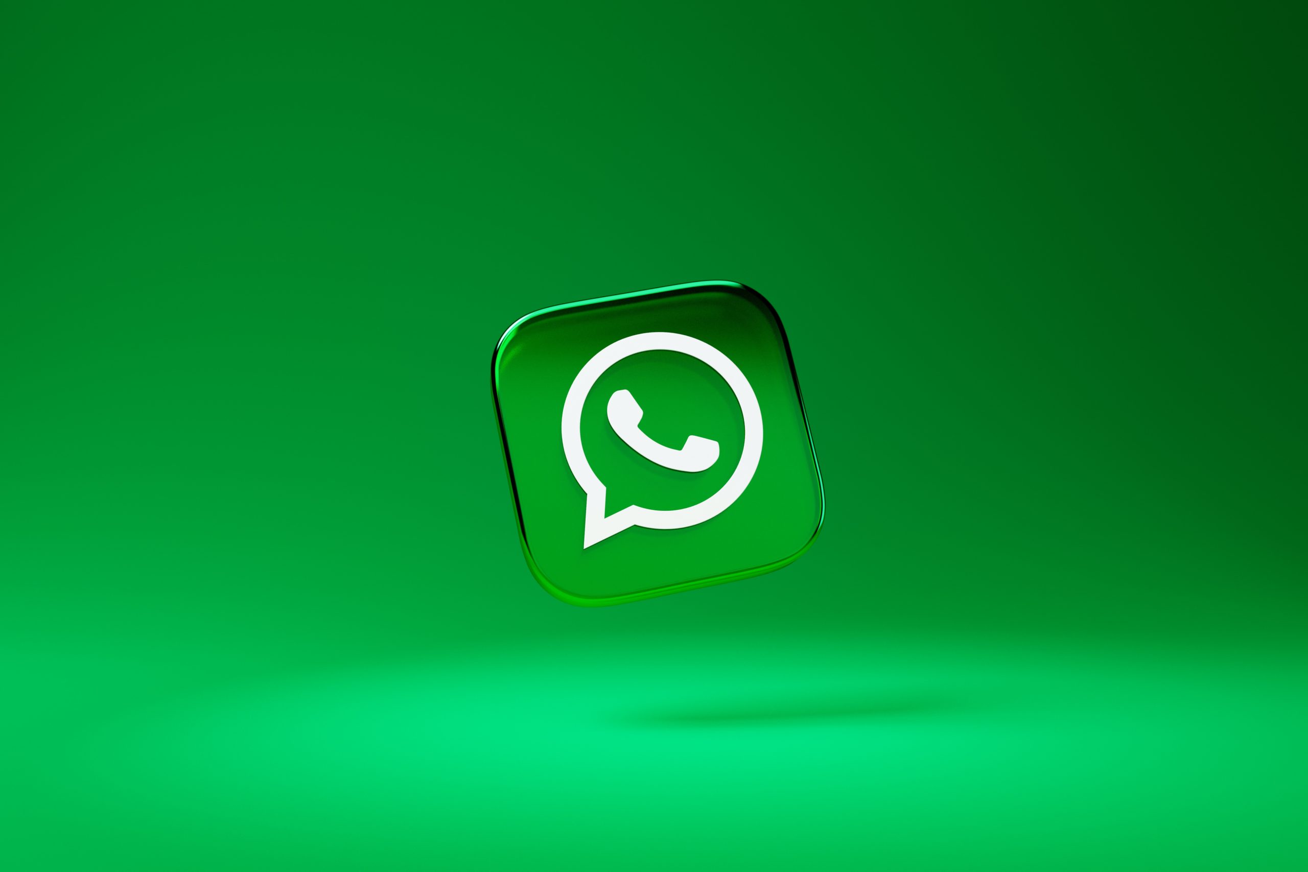 WhatsApp bude podporovat reklamy, zatím ale jejich testování neprobíhá