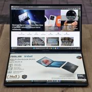 Obrázek: Recenze Asus Zenbook Duo 2025: Dva displeje přinášejí netušené možnosti
