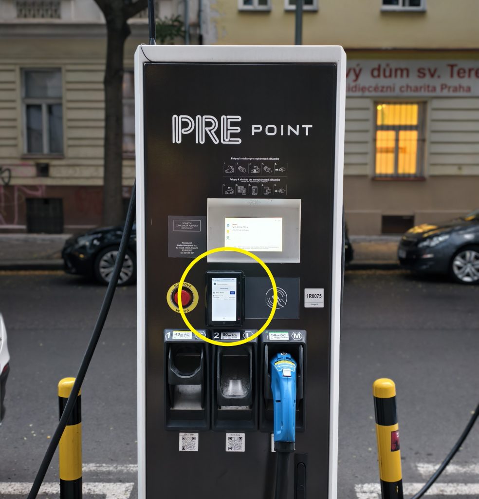 Obrázek: PRE má v Česku už 868 dobíjecích stanic. Spotřeba energie pro nabíjení elektromobilů meziročně vzrostla o více než 50 %