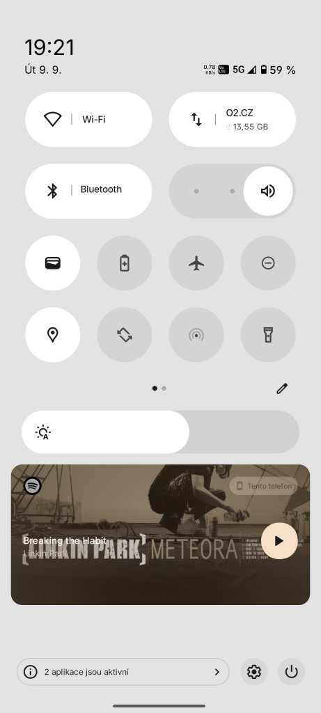 Obrázek: Recenze Nothing Phone (3): Krásná designovka, nebo předražený telefon?