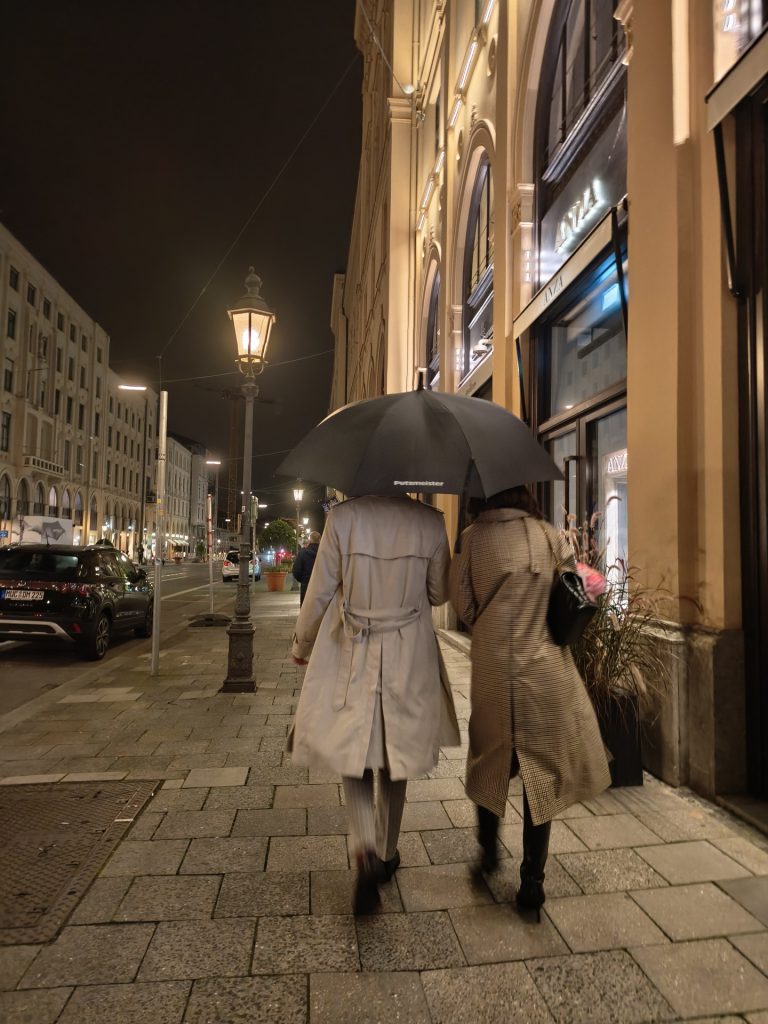 Obrázek: Xiaomi 15T Pro funguje jako vysílačka i bez operátora. Novinka dostala prémiový fotoaparát, skvělá je i česká cena