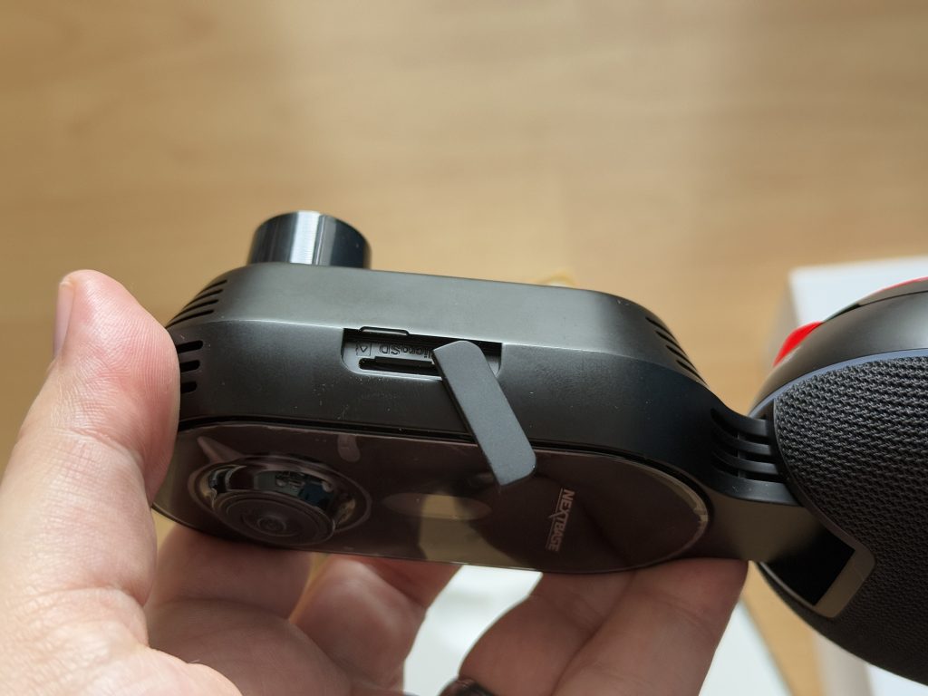 Obrázek: I staré auto může mít díky autokameře Nextbase IQ funkce jako nová Tesla