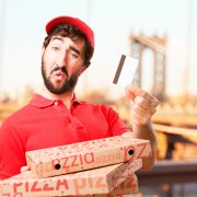 Obrázek: Experiment s pizzou za korunu ukázal, jak snadné je okrást lidi přes QR kód Obrázek: Experiment s pizzou za korunu ukázal, jak snadné je okrást lidi přes QR kód