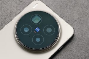 Obrázek: Fotomobil vivo X300 Pro oficiálně v Česku. Jaká je cena a kde ho teď seženete levněji? Obrázek: Fotomobil vivo X300 Pro oficiálně v Česku. Jaká je cena a kde ho teď seženete levněji?