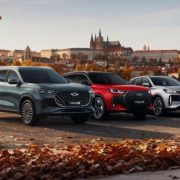 Obrázek: Automobilka Chery je nováčkem na českém trhu. Zatím má jen spalovací a hybridní SUV, ale s cenou pod milion