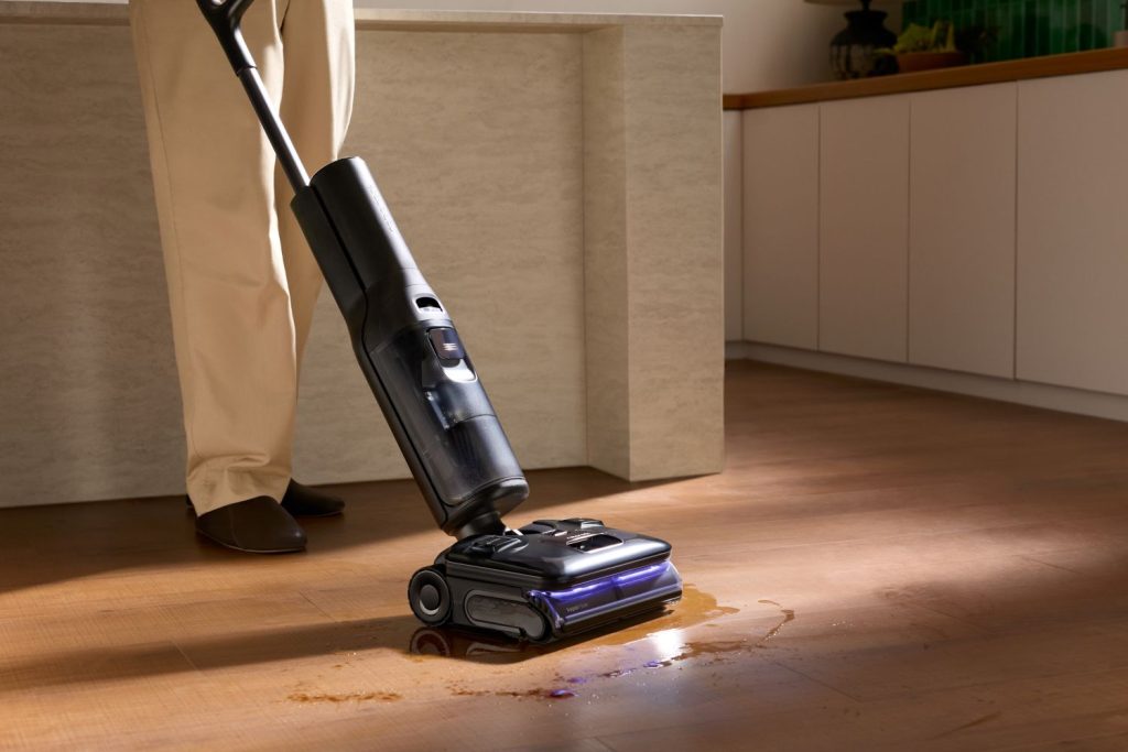 Obrázek: Roborock představil novinky pro český trh. Má nejtenčí chytrý robovysavač s LiDARem