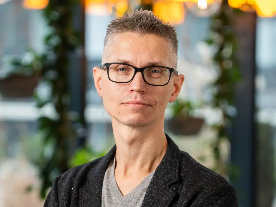 Obrázek: Češi, pozor na falešné e-shopy, bazary a podvodné SMS. Jak na bezpečné vánoční nákupy?