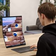 Obrázek: Tohle chceme! Asus na CES 2026 ukázal notebooky se dvěma displeji