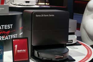 Obrázek: Robotický vysavač se sonickým mopem důkladně vytře a můžete ho rovnou napojit na odpady