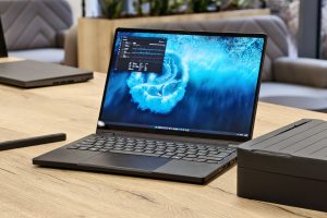 Obrázek: Asus ProArt GoPro Edition v Česku. Extrémní notebook má fantastickou výbavu, 128 GB RAM stojí 84 tisíc