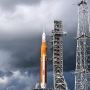Raketa Space Launch System (SLS)