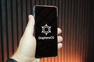 Obrázek: Motorola se spojila s GrapheneOS. Nejbezpečnější Android světa míří na běžné telefony